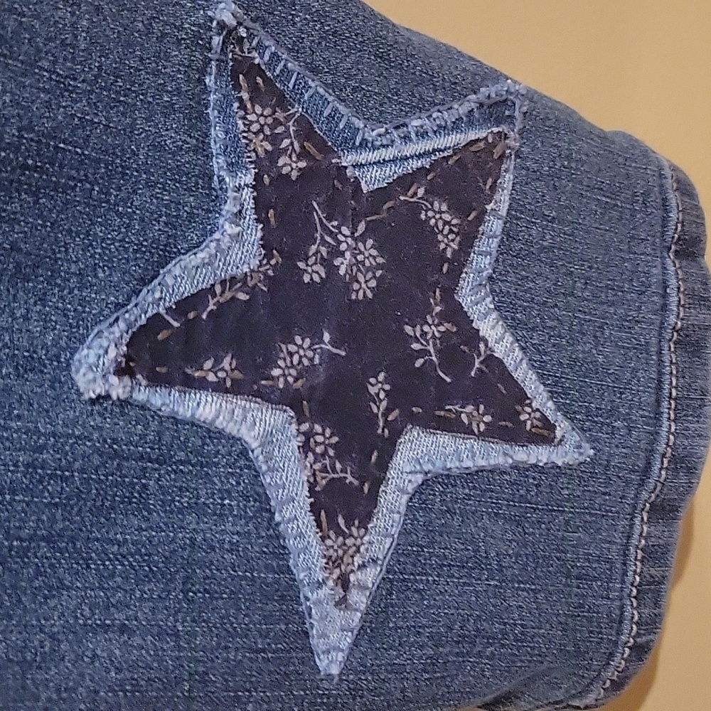 Upcycled Molly Made It Stars & embroided blue jeans - Picture 15 of 17
